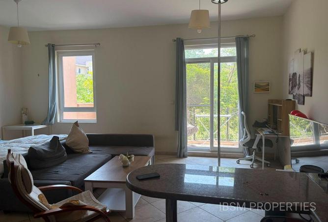 Studio Apartment in Dubai with Shared Pool