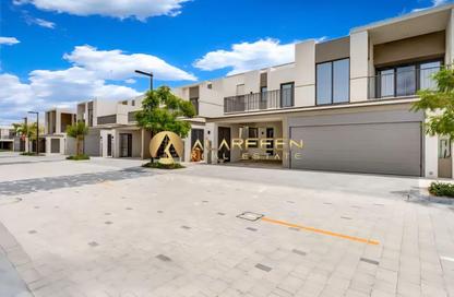 Townhouse - 3 Bedrooms - 4 Bathrooms for rent in Aura Gardens - Tilal Al Ghaf - Dubai