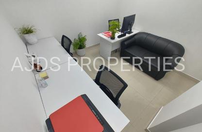 Office Space - Studio - 1 Bathroom for rent in Al Rostamani Building - Port Saeed - Deira - Dubai