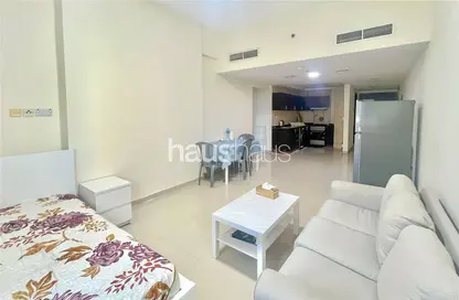 شقة - غرفة نوم - 2 حمامات للايجار في برج فرانكفورت - مدينة دبي الرياضية - دبي