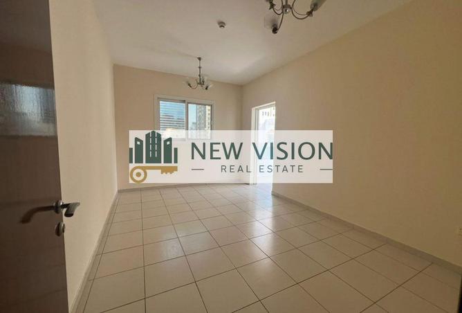 94032267 - Property Main Image