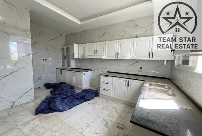 74239692 - Property Image 3