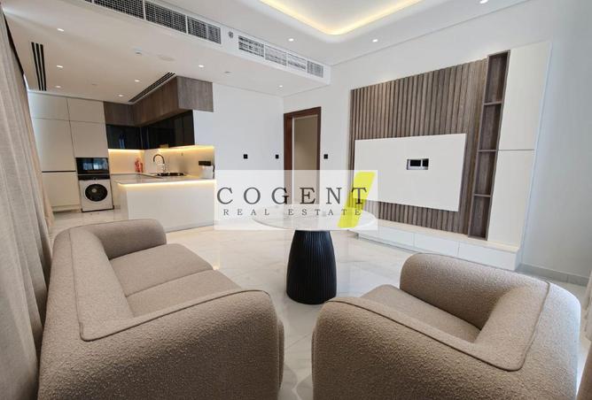 Brand New | Fully Furnished | Spacious photo 2