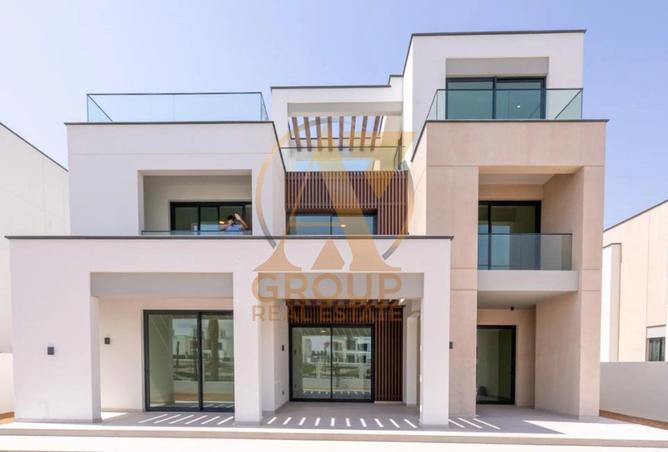 84073986 - Property Main Image