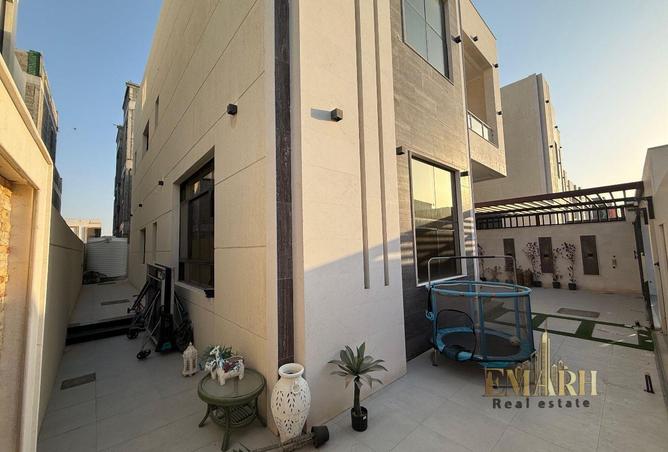 87045942 - Property Main Image