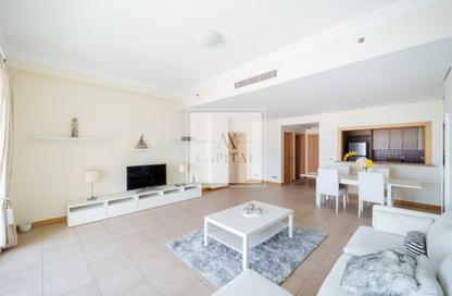 Apartment - 1 - 2 for rent in Al Hatimi - Shoreline Apartments - Palm Jumeirah - Dubai