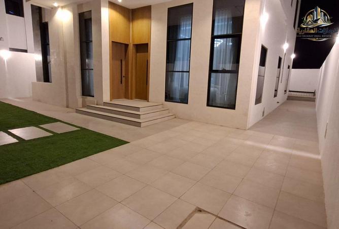 97814532 - Property Image 2