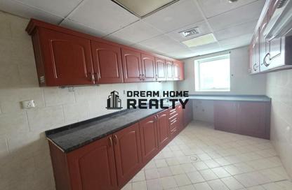 Apartment - 2 Bedrooms - 3 Bathrooms for rent in Al Sondos Tower - Al Khan Lagoon - Al Khan - Sharjah