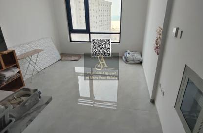 Apartment - Studio - 1 for rent in Mawjan Tower - Ajman Corniche Road - Ajman Apartment - Studio - 1 for rent in Mawjan Tower - Ajman Corniche Road - Ajman