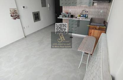 Apartment - Studio - 1 for rent in Mawjan Tower - Ajman Corniche Road - Ajman Apartment - Studio - 1 for rent in Mawjan Tower - Ajman Corniche Road - Ajman