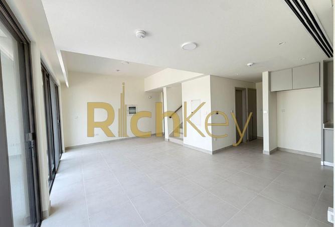 103710197 - Property Main Image