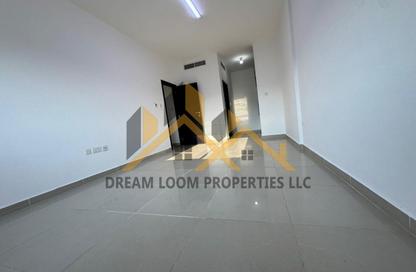 Apartment - 3 - 3 for rent in Tower 23 - Al Reef Downtown - Al Reef - Abu Dhabi