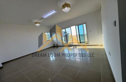 Apartment - 3 - 3 for rent in Tower 23 - Al Reef Downtown - Al Reef - Abu Dhabi