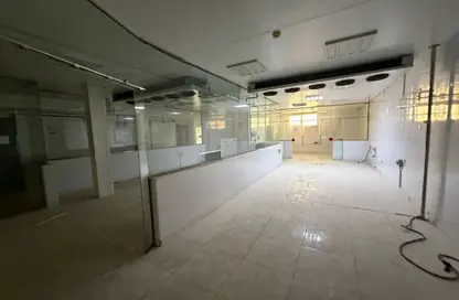 مستودع - استوديو - 6 حمامات للايجار في المنطقة الصناعية 15 - المنطقة الصناعية بالشارقة - الشارقة