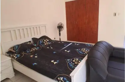 Apartment - 1 Bathroom for rent in Building X10 - England Cluster - International City - Dubai