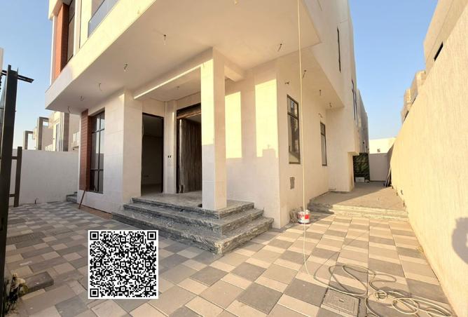 120215989 - Property Image 2