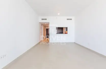 Apartment - 2 Bedrooms - 3 Bathrooms for rent in Downtown Views - Zabeel 2 - Zabeel - Dubai