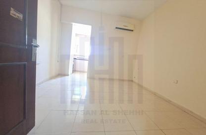 Apartment - Studio - 1 Bathroom for rent in Muwailih Building - Muwaileh - Sharjah Apartment - Studio - 1 Bathroom for rent in Muwailih Building - Muwaileh - Sharjah