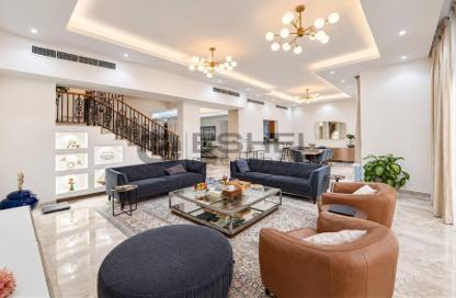 Villa - 4 - 6 for sale in Nad Al Sheba 3 - Nad Al Sheba - Dubai