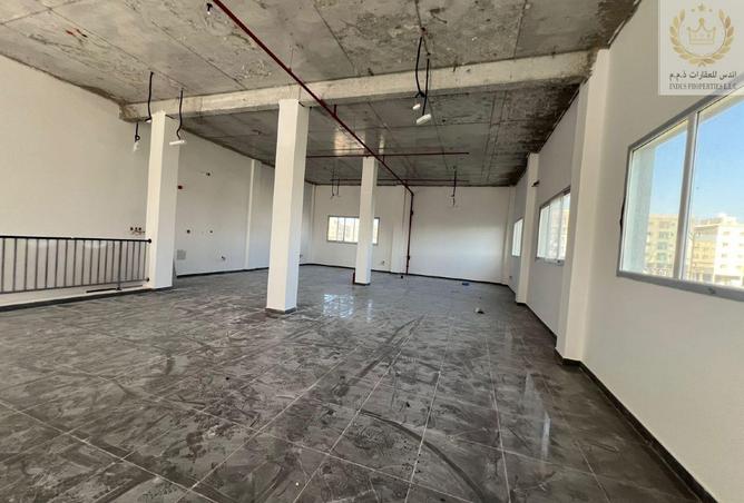 104700386 - Property Image 3