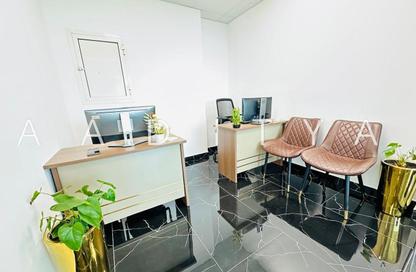 Business Centre - Studio - 1 for rent in Fatima Mohammad Ahmad Bin Suleiman Building - Al Raffa - Bur Dubai - Dubai