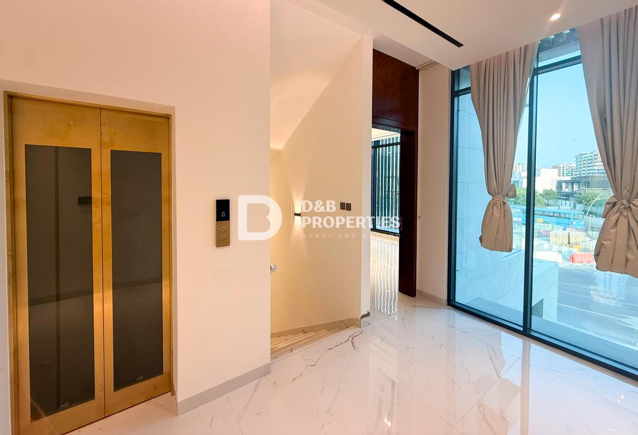 Corner Plot | 4BR + Maid and Store | Custom Built photo 17