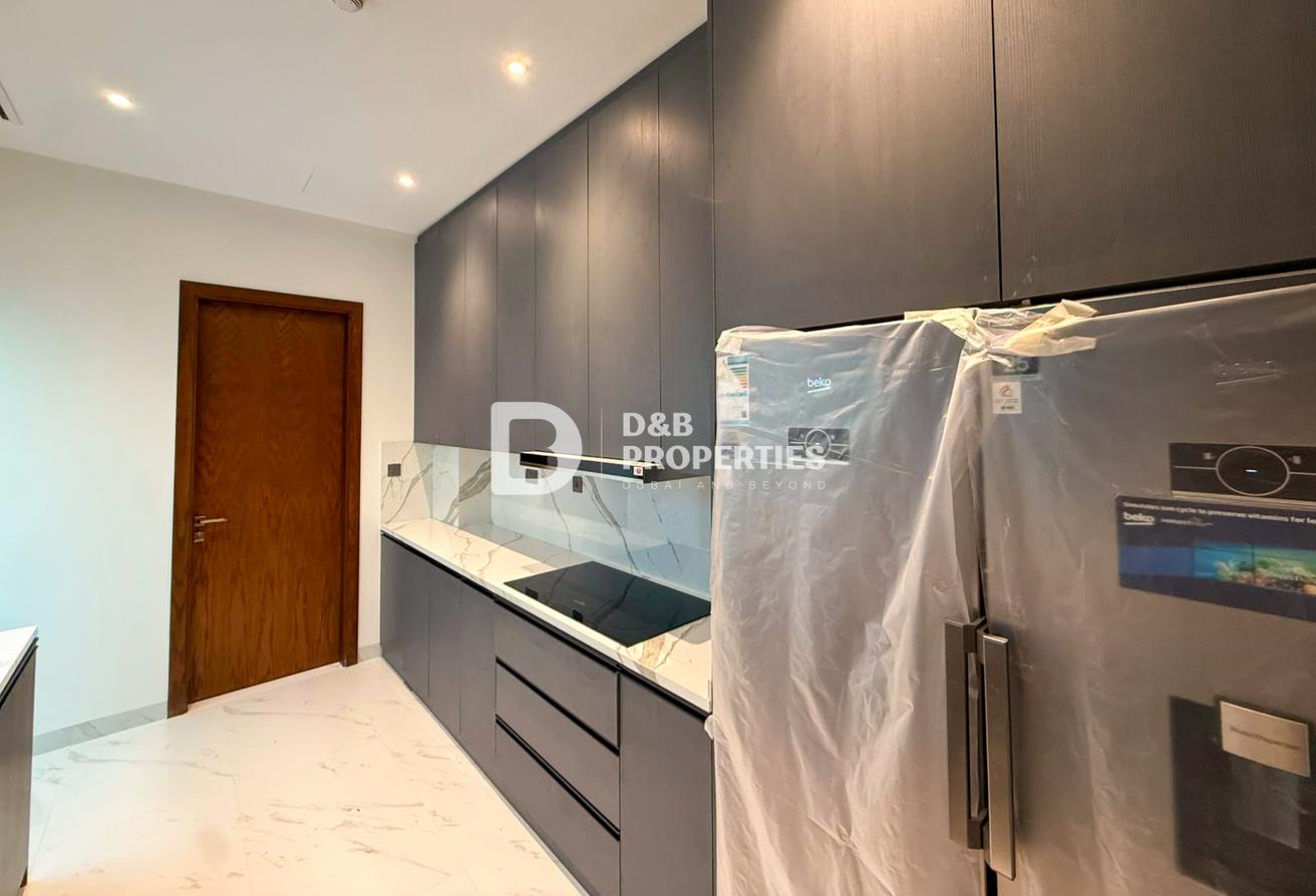 Corner Plot | 4BR + Maid and Store | Custom Built photo 13