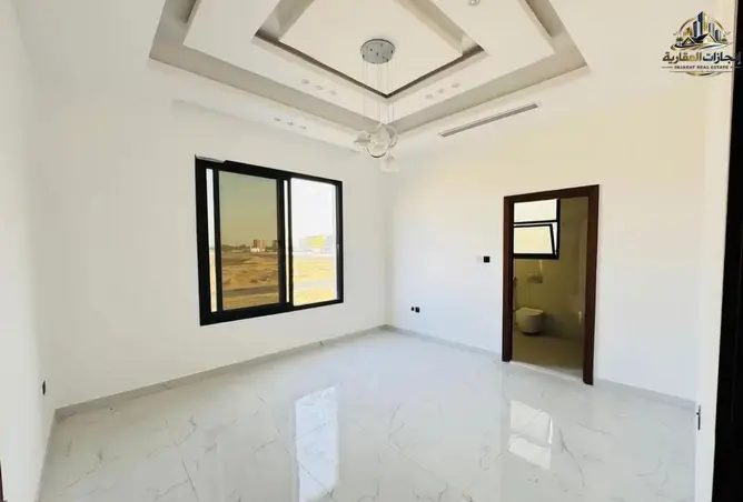 151911334 - Property Image 2