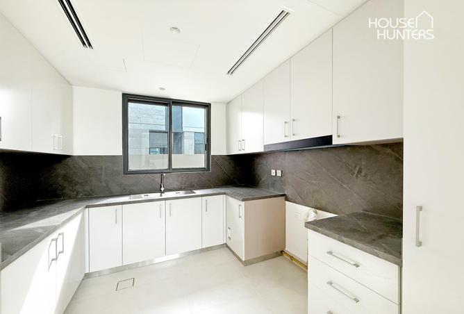 16271010 - Property Image 3