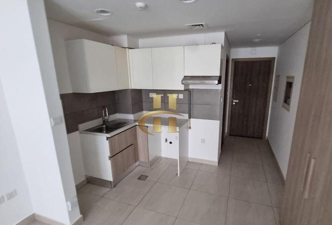 82368006 - صورة العقار 3