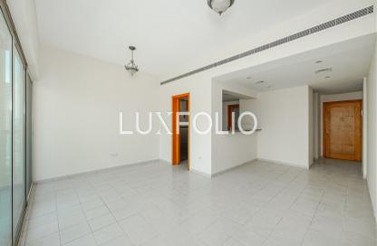 Apartment - 2 Bedrooms - 2 Bathrooms for sale in Al Arta 2 - Al Arta - Greens - Dubai