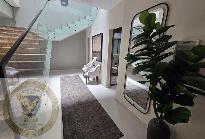 120665995 - Property Image 2
