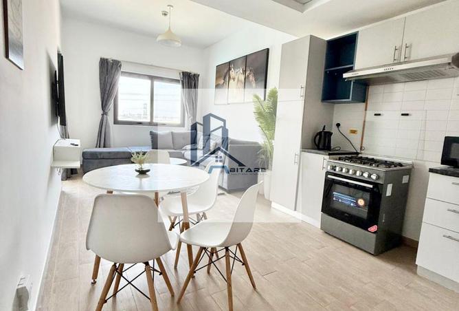 Furnished 2 Bed for Rent-Chiller FREE photo 2