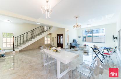 Villa - 4 Bedrooms - 4 Bathrooms for rent in Jumeirah 1 Villas - Jumeirah 1 - Jumeirah - Dubai