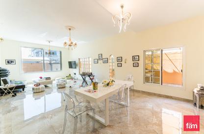 Villa - 4 Bedrooms - 4 Bathrooms for rent in Jumeirah 1 Villas - Jumeirah 1 - Jumeirah - Dubai