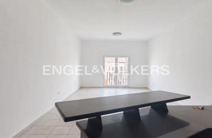 Apartment - 2 - 3 for sale in Building 158 - Contemporary Cluster - Discovery Gardens - Dubai