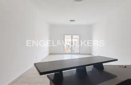 Apartment - 2 Bedrooms - 3 Bathrooms for sale in Building 158 - Contemporary Cluster - Discovery Gardens - Dubai