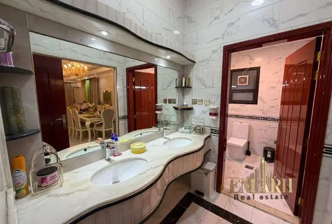 166100947 - Property Image 3