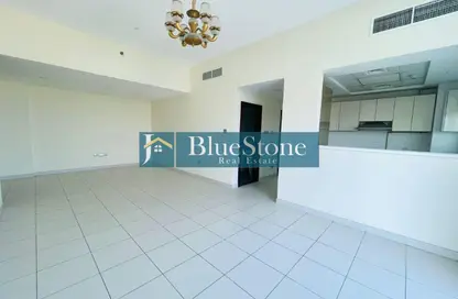 Apartment - 2 Bedrooms - 2 Bathrooms for rent in Glitz 1 - Glitz - Dubai Studio City - Dubai
