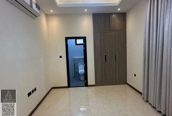 57779839 - Property Image 3