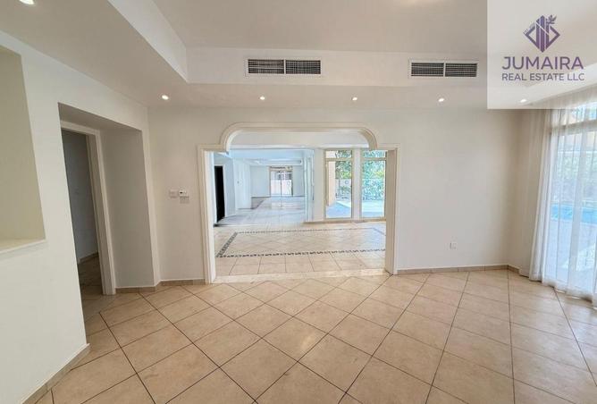 145065878 - Property Image 3
