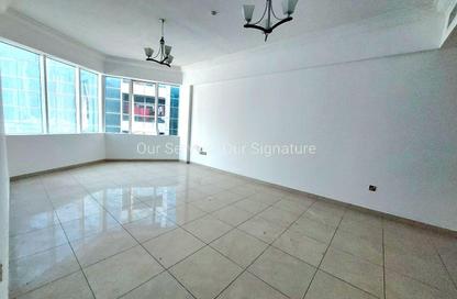 Apartment - 1 - 1 for rent in New Al Taawun Road - Al Taawun - Sharjah