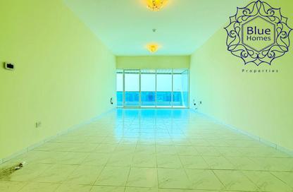 Apartment - 3 Bedrooms - 3 Bathrooms for rent in Sahara Tower - Sheikh Zayed Road - Dubai