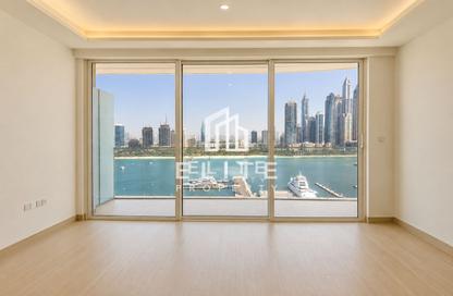 Apartment - 2 Bedrooms - 2 Bathrooms for rent in Palace Beach Residence Tower 1 - Palace Beach Residence - Emaar Beachfront - Dubai Harbour - Dubai