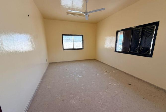 57378109 - Property Image 3