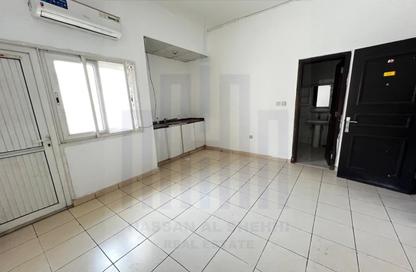 Apartment - Studio - 1 Bathroom for rent in Muwaileh 3 Building - Muwaileh - Sharjah Apartment - Studio - 1 Bathroom for rent in Muwaileh 3 Building - Muwaileh - Sharjah