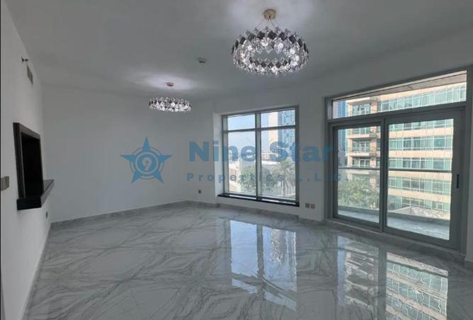 76163033 - Property Image 3