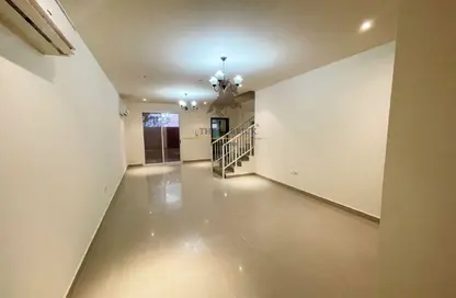 فيلا - 3 غرف نوم - 3 حمامات للايجار في قرية هيدرا - أبوظبي