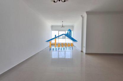 Apartment - 3 Bedrooms - 3 Bathrooms for rent in Manazil Tower 3 - Al Mamzar - Sharjah - Sharjah