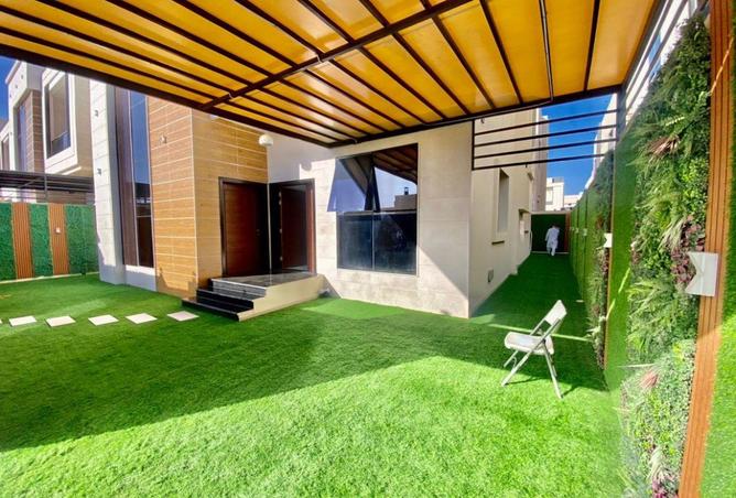 16300016 - Property Image 3